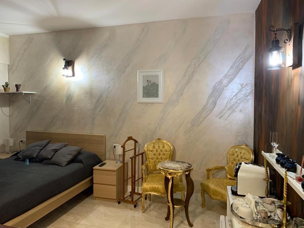 Gasthuis Gold House 3*