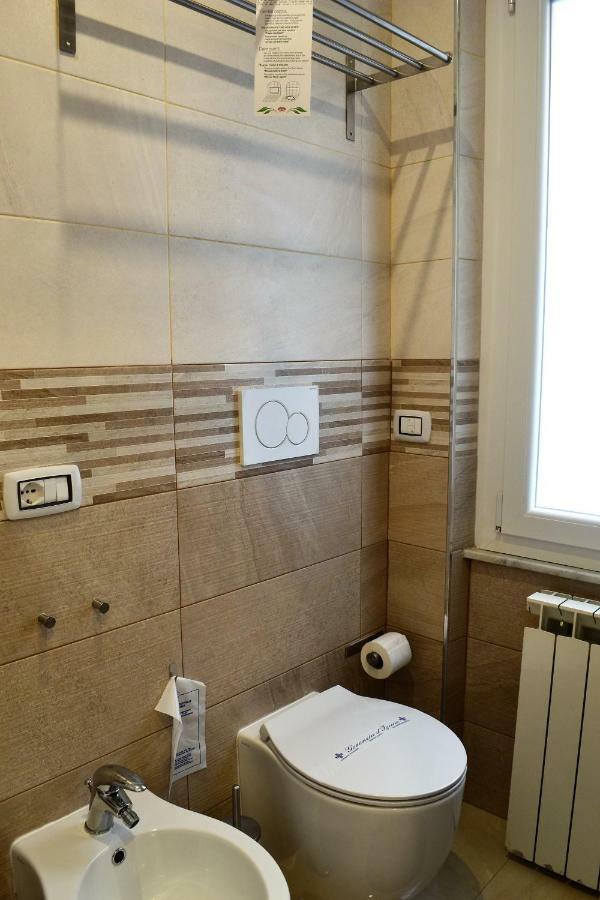 Gold House 3* La Spezia