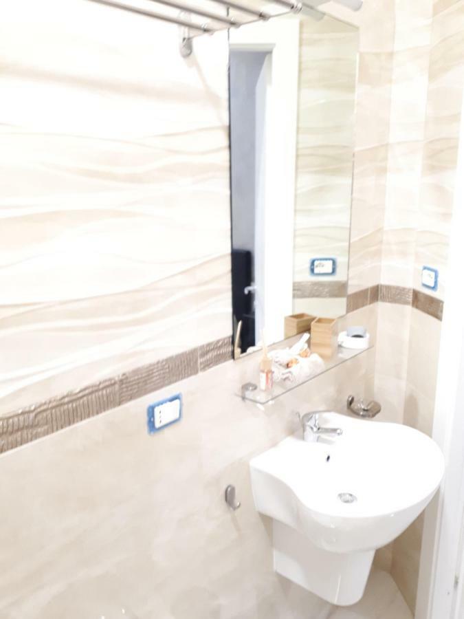 Guest house Gold House 3*