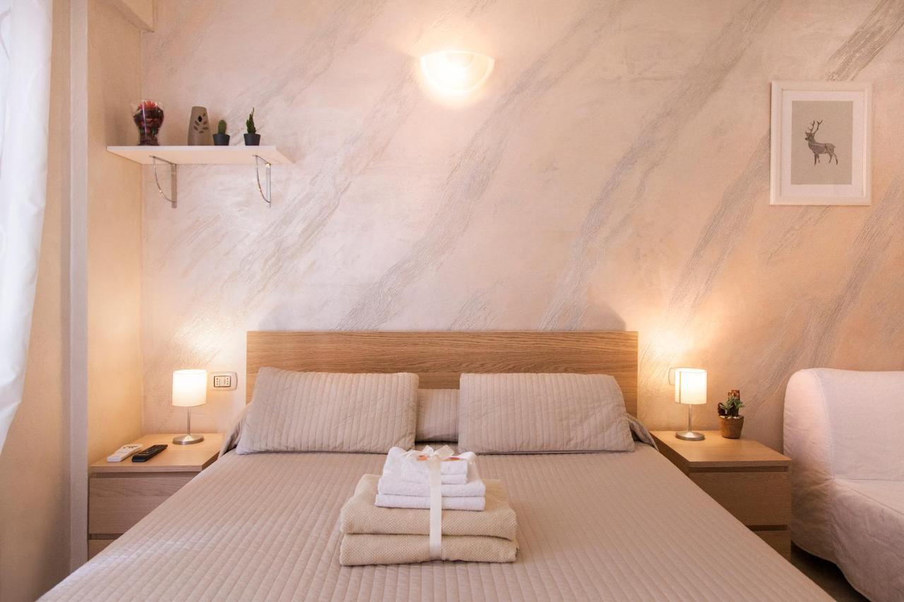 Gold House Guest house 3*
